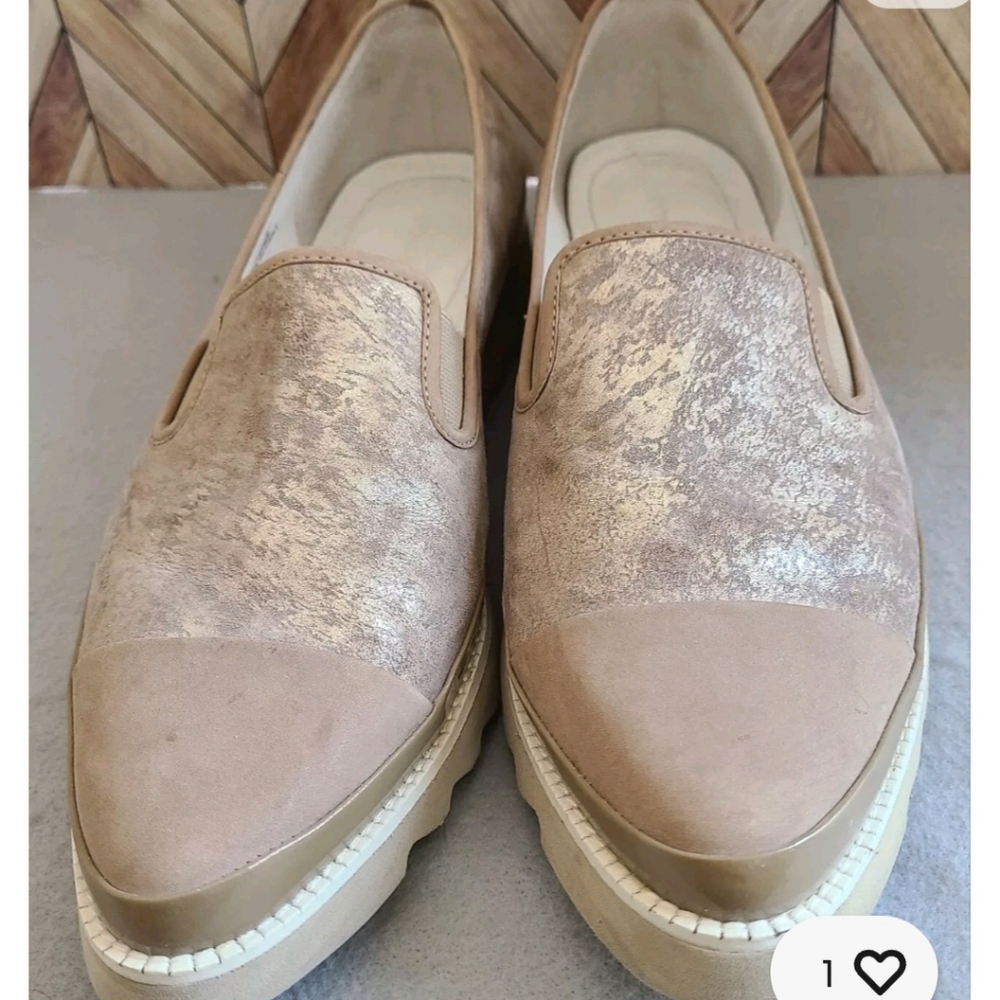 Donald Pliner Womens Shoes